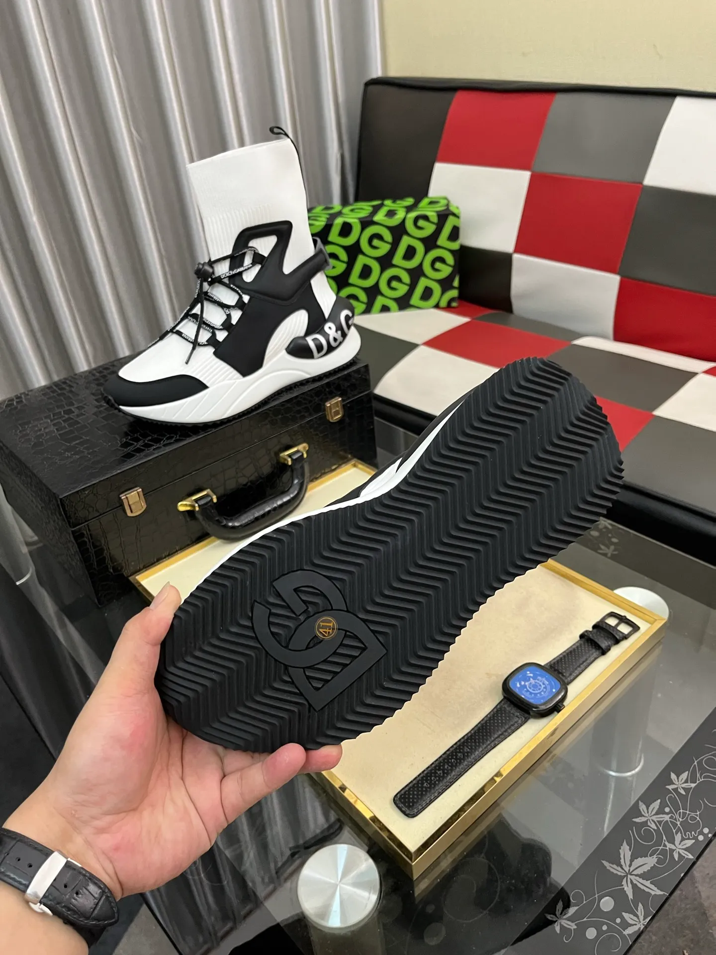 Men's men's shoes💰420⌚️⌚️New DG Dolce & Gabbana high-end couple's sports and casual shoes, imported cowhide, multiple material splicing design➕Imported cowhide lining, cowhide feet➕original TPR elastic outsole. Size: 35-46